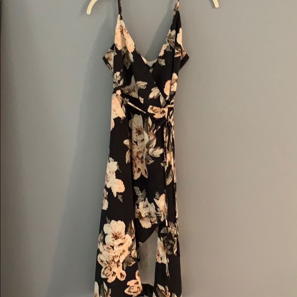 Strut & Bolt Floral Sleeveless Wrap Dress